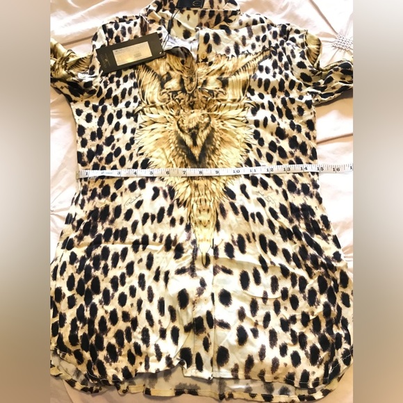 Just Cavalli animal print button down shirt. NWT in size M. - Picture 5 of 16